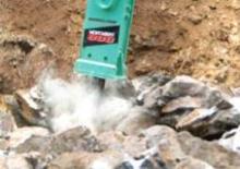 Martelli demolitori idraulici Montabert 900