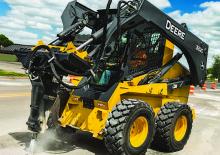 Martelli demolitori idraulici John Deere Construction HH60C