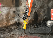 Martelli demolitori idraulici Epiroc SB 302 T