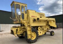 Mietitrebbie New Holland 1530