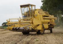 Mietitrebbie New Holland 1540