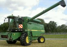 Mietitrebbie John Deere 2254
