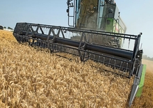 Mietitrebbie Fendt 5225 E