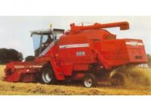 Mietitrebbie Massey Ferguson 560
