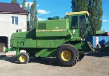 Mietitrebbie John Deere 975