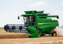 Mietitrebbie John Deere C1 200