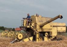 Mietitrebbie New Holland Clayson M 133