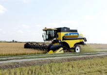 Mietitrebbie New Holland CS 540 E 1E