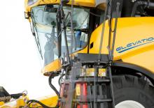 Mietitrebbie New Holland CX 6090 Elevation