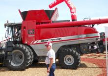 Mietitrebbie Massey Ferguson Delta 9560