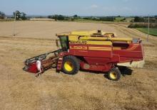 Mietitrebbie New Holland L 523 Integr.