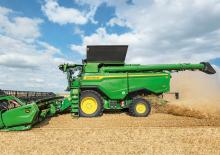 Mietitrebbie John Deere S7 900  