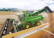 Mietitrebbie John Deere T 670 i