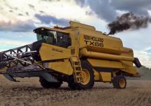 Mietitrebbie New Holland TX 66 CC 1L