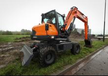 Escavatori gommati Doosan DX57W