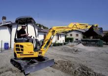 Miniescavatori New Holland E18SR