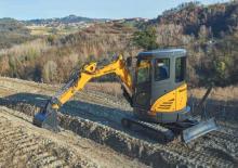 Miniescavatori New Holland E33C