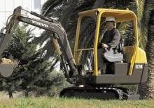 Miniescavatori Volvo EC15B XTV
