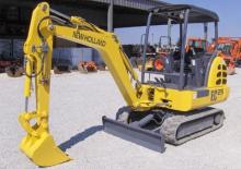 Miniescavatori New Holland EC25