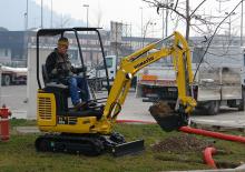 Miniescavatori Komatsu PC16R-3HS