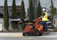Minipale Ditch Witch SK1050