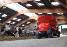 Miscelatori di mangime semoventi Kuhn SPV Intense 12.1 DL