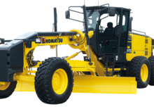 Motolivellatrici Komatsu GD675-5