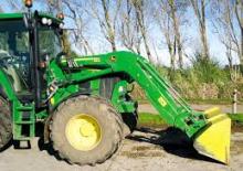 Pala gommata John Deere 653 NSL