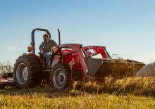 Pala gommata Massey Ferguson MF 911X