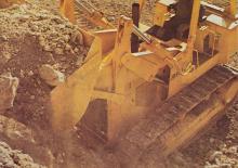 Pale cingolate John Deere Construction JD755