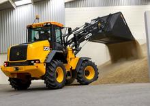 Pale gommate JCB 411 HT
