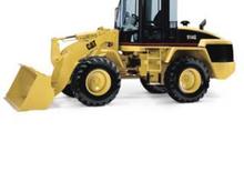 Pale gommate Caterpillar 910 F
