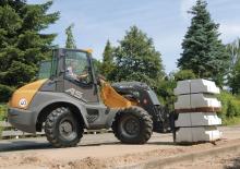 Pale gommate Mecalac AS 700