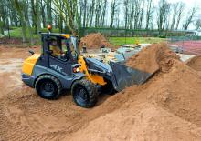 Pale gommate Mecalac AX1000