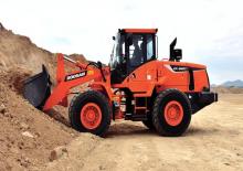 Pale gommate Doosan DL220-5