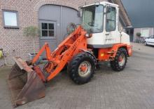 Pale gommate Terex-Schaeff SKL 823