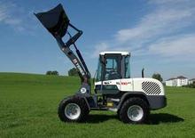 Pale gommate Terex TL 100