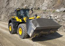 Pale gommate Komatsu WA480-8E0