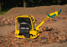 Piastre vibranti monodirezionali Ammann AVP 2910