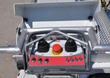 Piattaforme aeree articolate su rimorchio trainabile CMC TB20