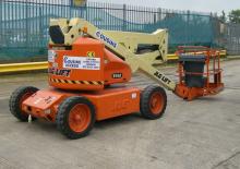 Piattaforme aeree articolate gommate JLG 45 E