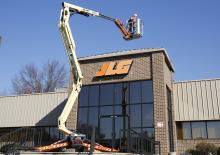 Piattaforme aeree articolate cingolate JLG X430AJ