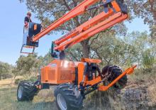 Piattaforme aeree articolate gommate Mecaplús P12 ECO