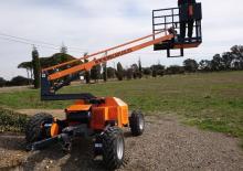 Piattaforme aeree articolate gommate Mecaplús P7-4