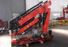 Piattaforme aeree articolate su rimorchio trainabile Benelligru 14000/4S3