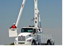 Piattaforme aeree articolate su rimorchio trainabile Altec AN50-OC