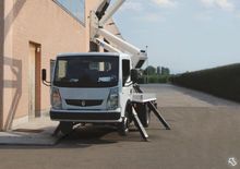 Piattaforme aeree articolate su rimorchio trainabile CELA TP24