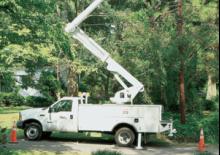 Piattaforme aeree articolate su rimorchio trainabile Altec L37M