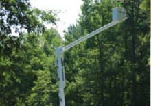 Piattaforme aeree articolate su rimorchio trainabile Altec LR760-E70
