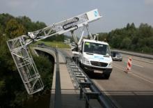 Piattaforme aeree articolate autocarrate Moog MBI 70-1/S